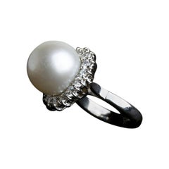 Handmade 18 Kt White Gold Ring with Australian Pearl and 1.18 Ct Diamond