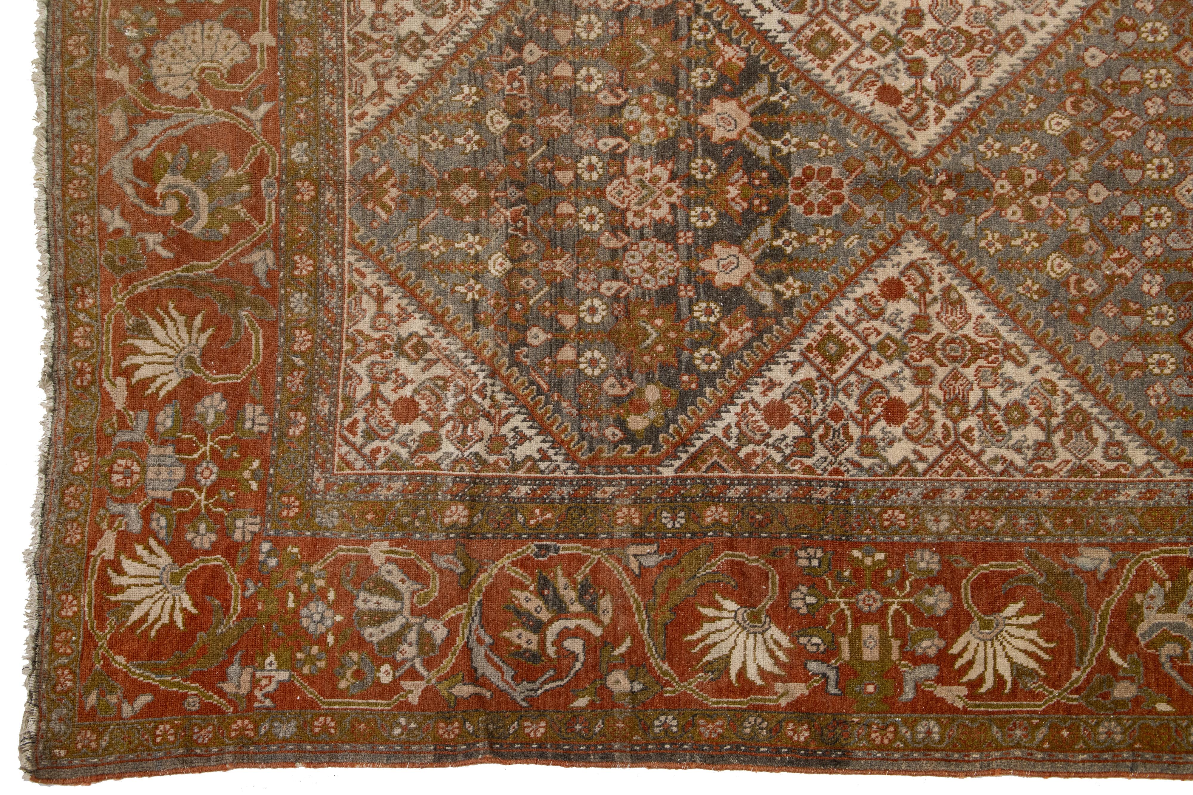 Handgefertigt 1880s Antique Mahal  Blauer persischer Wollteppich mit geometrischem Blumenmotiv aus Persien (Handgeknüpft) im Angebot