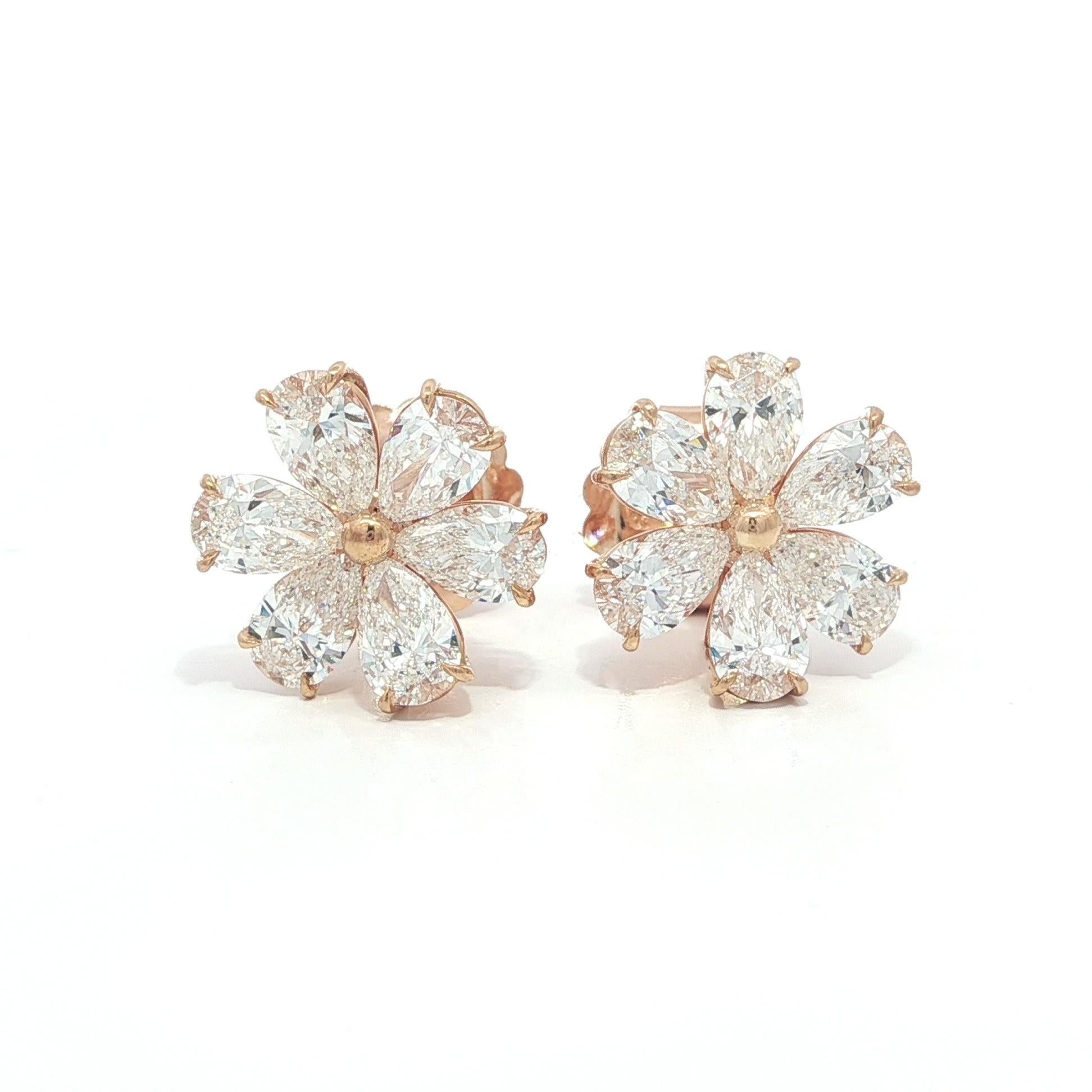 Orecchini a conchiglia in oro rosa 18k con diamanti a pera da 4,76 ct. in vendita 3