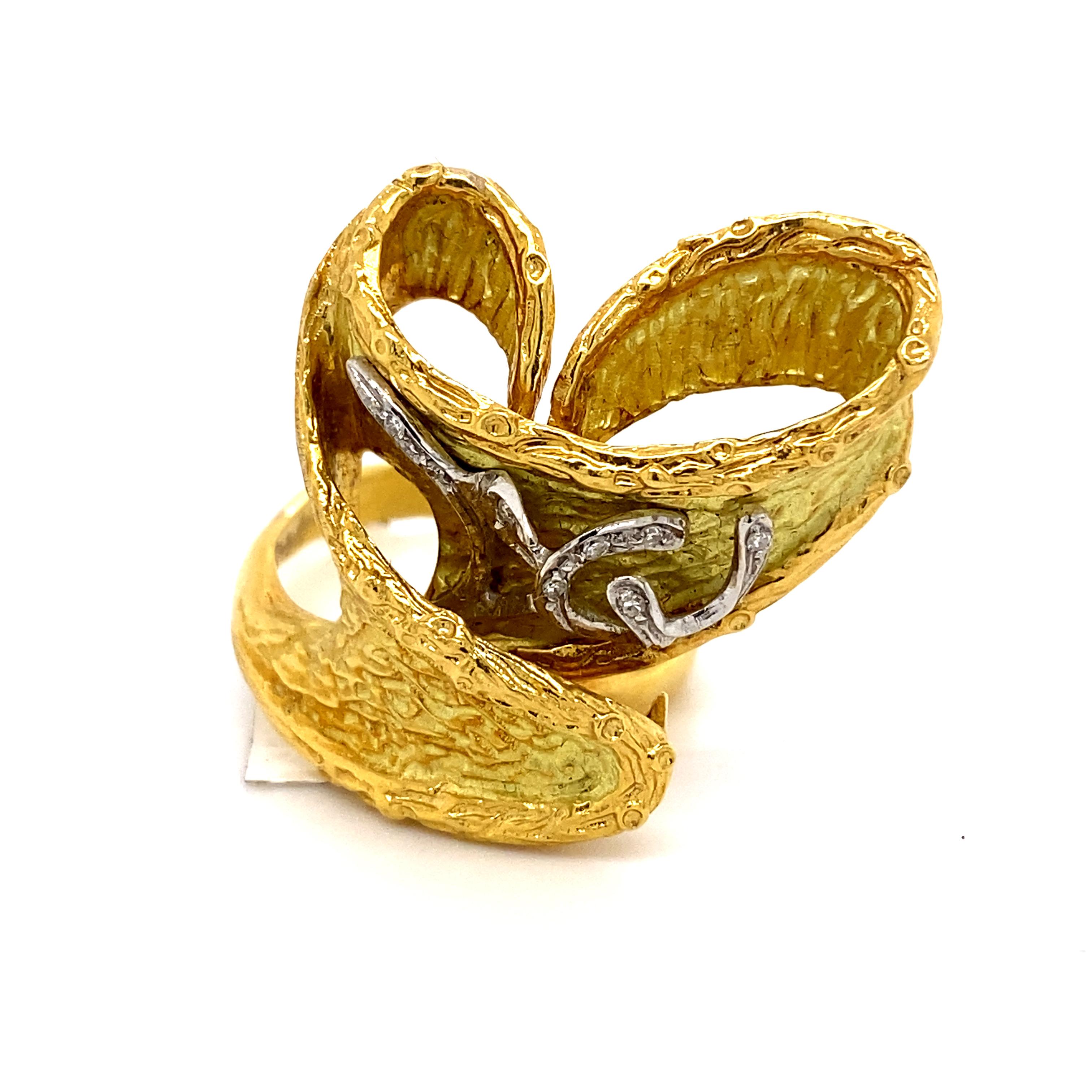 Handmade 18k Yellow Gold with Diamond Ring For Sale 5
