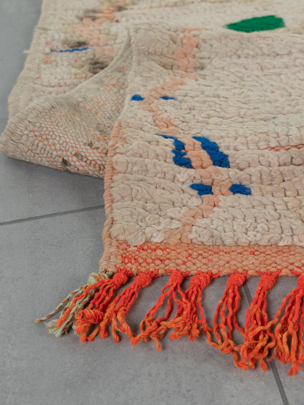 Handmade 1970s Berber Rug 100% Wool Boujad For Sale 2