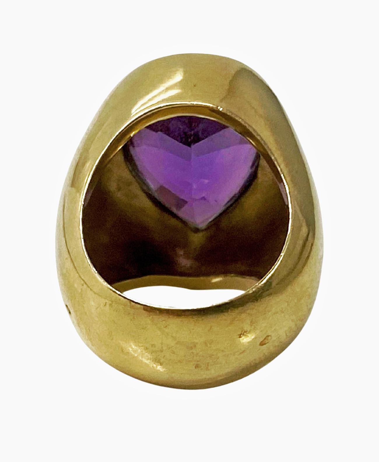 Anello con ametista grande, fatto a mano negli anni '70, in Francia, 18 carati In condizioni buone in vendita a Toronto, ON