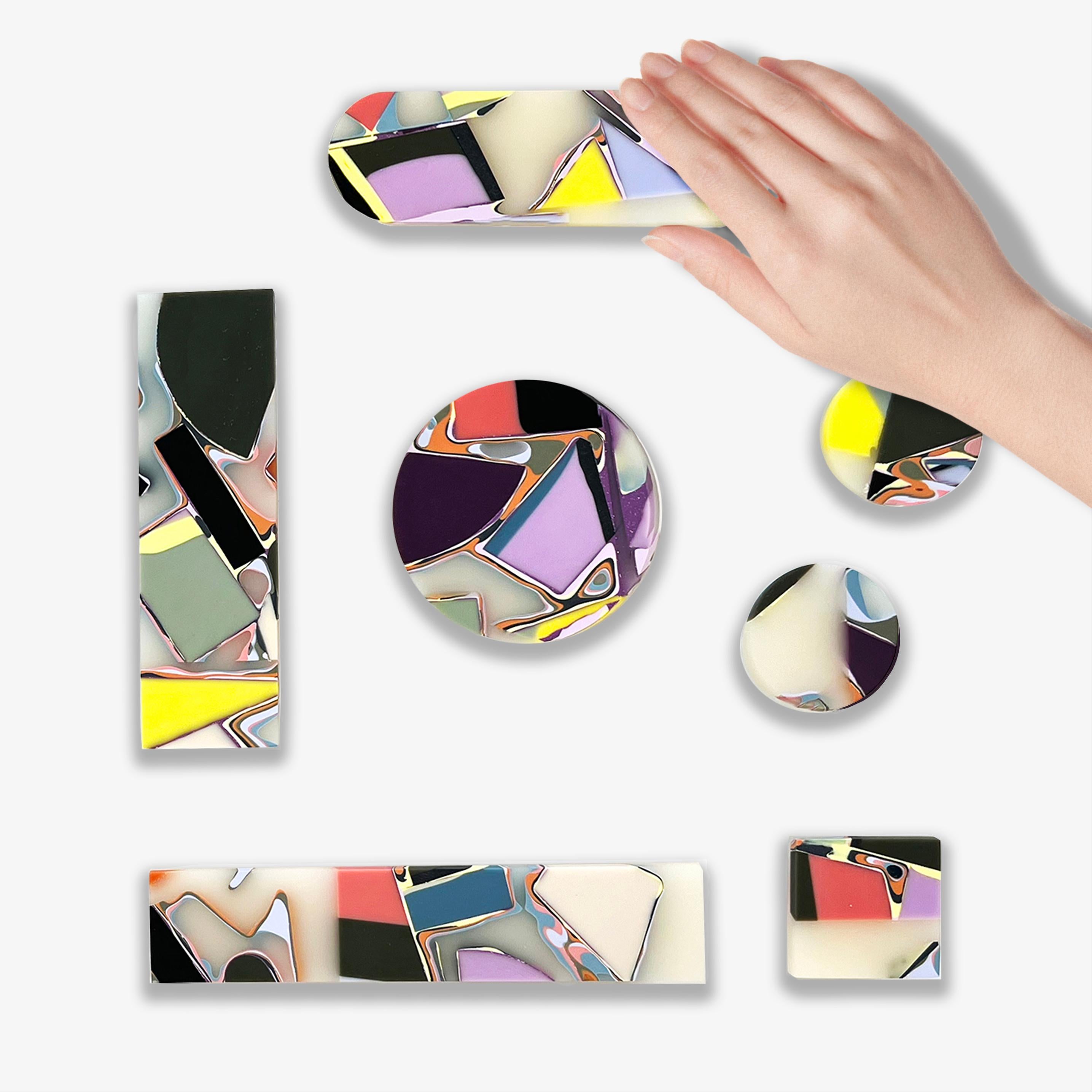 XXIe siècle et contemporain Handmade 21st Century Resin Hardware Handle in Chameleon by Elyse Graham en vente