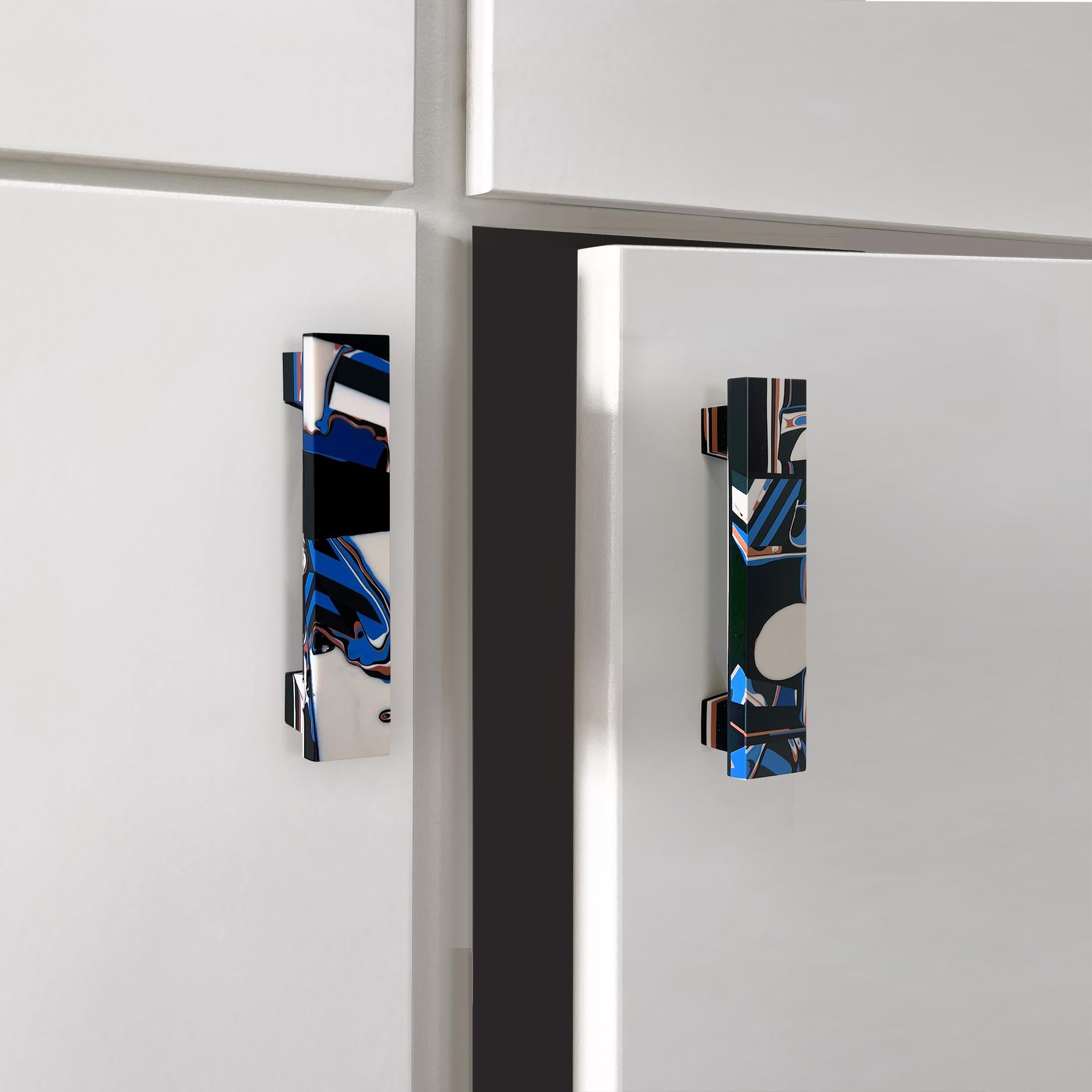 Américain Handmade 21st Century Resin Hardware Handle in Lemur by Elyse Graham en vente