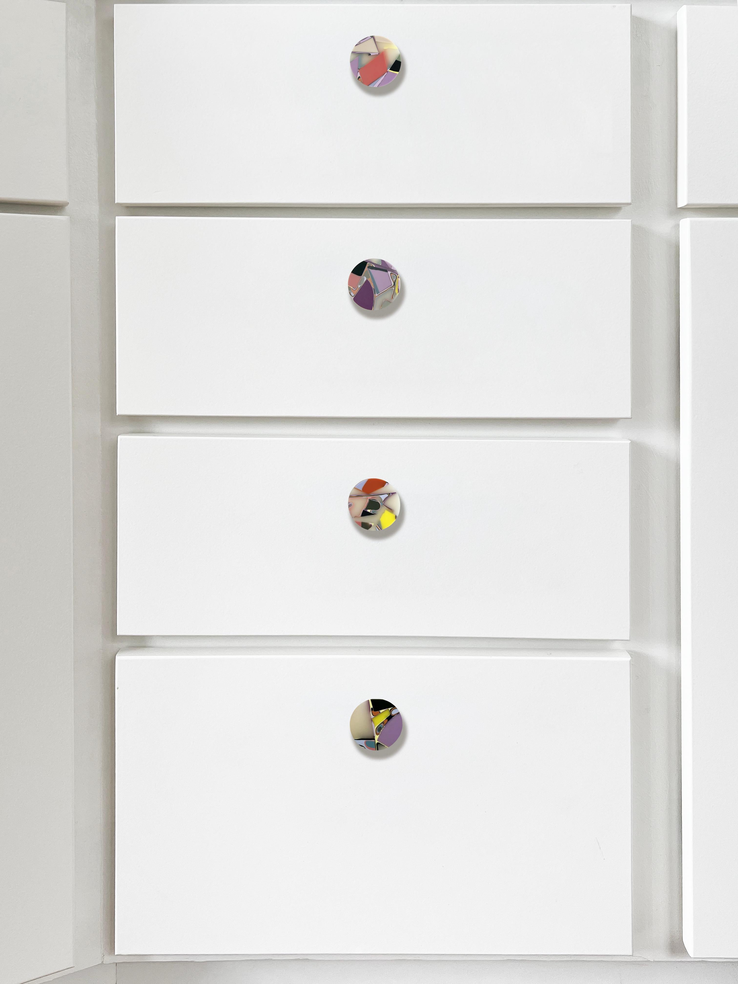 Handmade 21st Century Resin Hardware Knob in Chameleon by Elyse Graham In New Condition For Sale In Springfield, OR