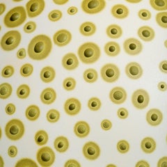 Jarrón redondo Pasteur del siglo XXI hecho a mano en blanco hueso por Elyse Graham