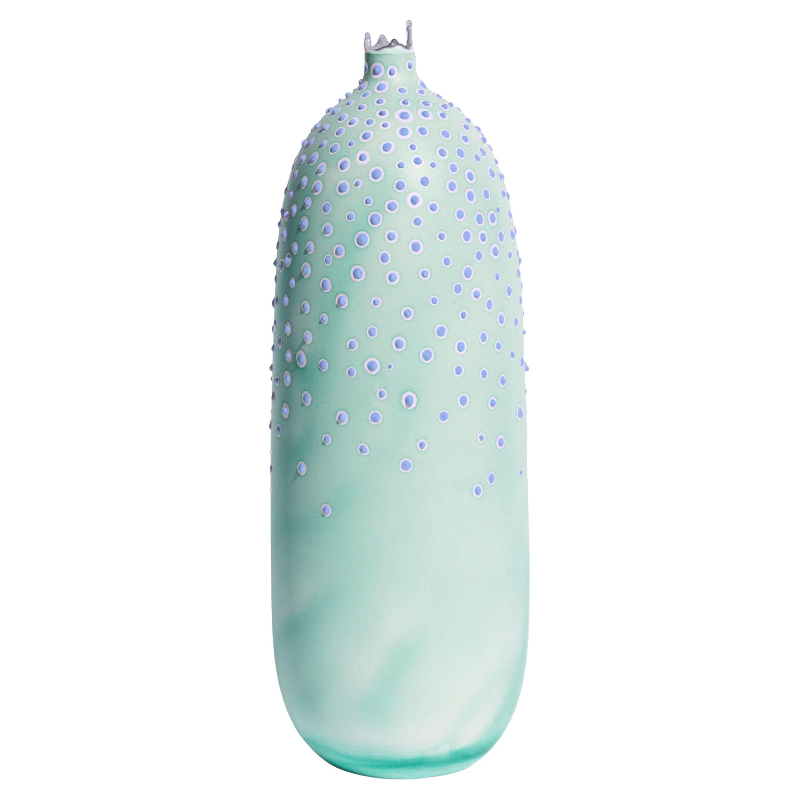 Vaso alto Dubos del XXI secolo fatto a mano in menta da Elyse Graham