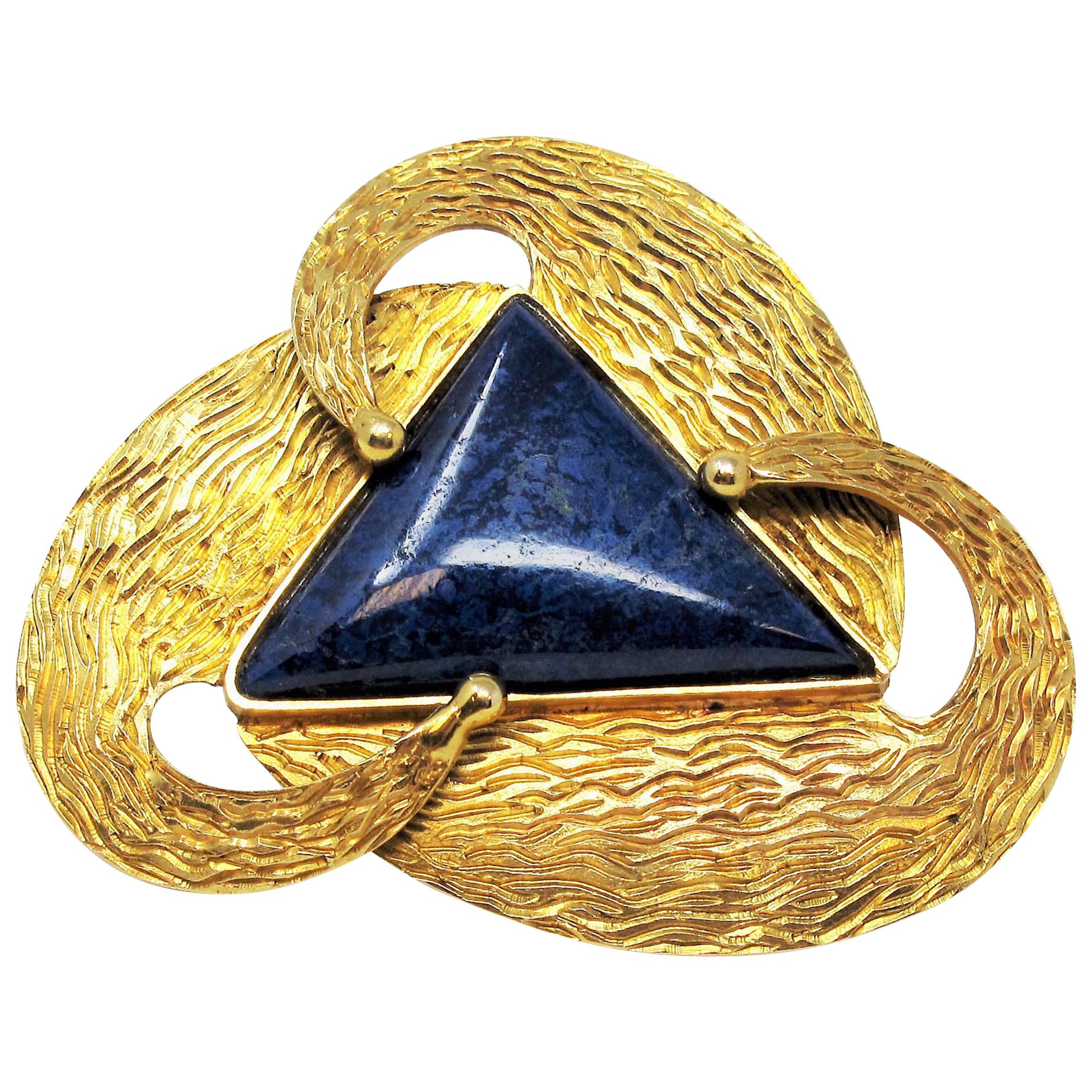 Handmade 27.5 Carat Triangular Natural Lapis Lazuli Brooch in 14 Karat Gold 