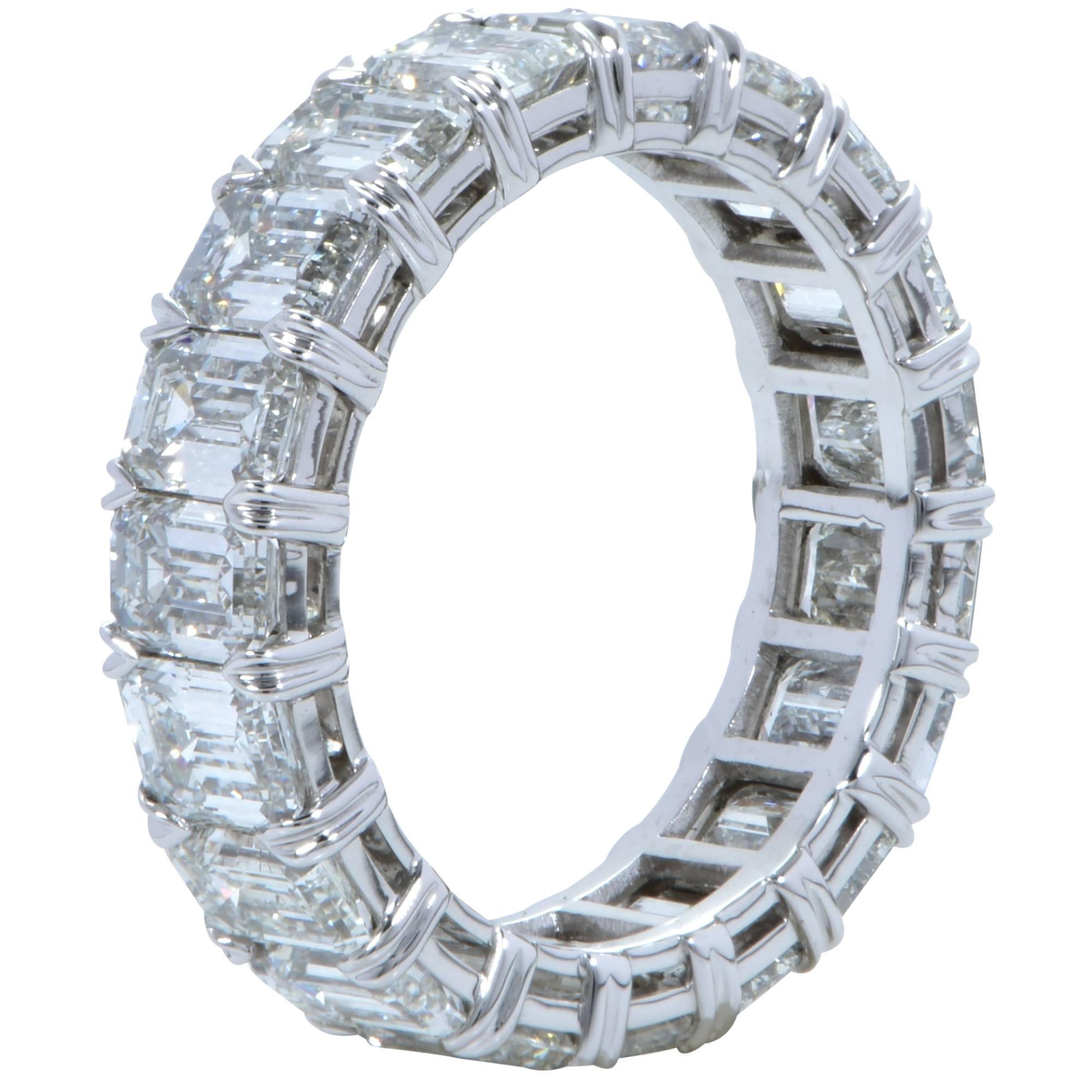 Platinum handmade band size 6. Featuring 19 emerald cut diamonds weighing 6.29cts total G-H color VVS-VS1 clarity. Size 6

Our pieces are all accompanied by an appraisal performed by one of our in-house GIA Graduates. They are also accompanied by