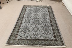 4x7 ft Vintage Handmade Wool Rug from Central Anatolia, Floral Pattern Small Rug
