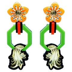 Handmade Acrylic Earring Golden Leaf / Living Coral