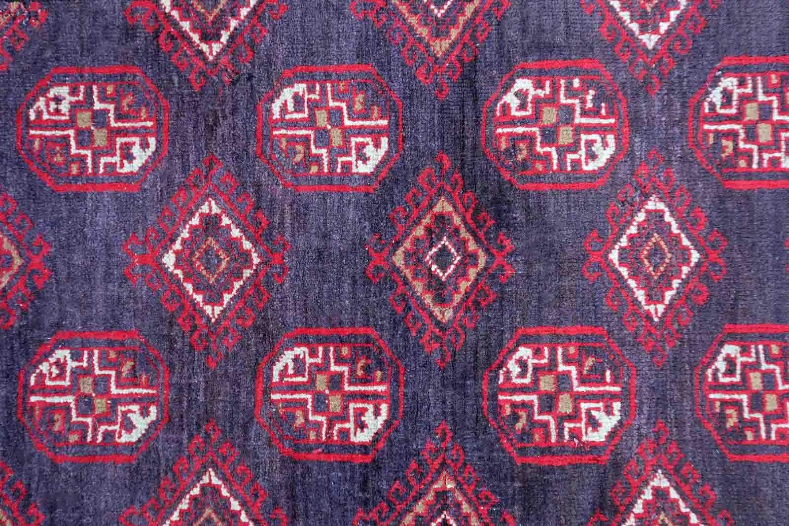 Handmade Afghan Vintage Ersari Rug, 1950s, 1C893 In Fair Condition In Bordeaux, FR