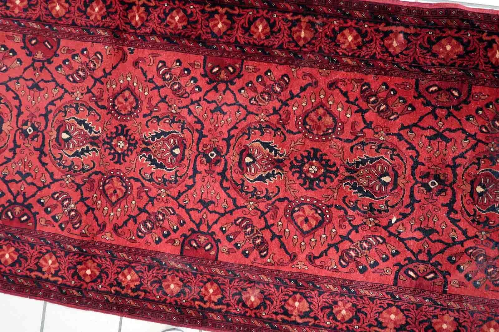 Handmade Afghan Vintage Ersari Rug, 1970s, 1C900 For Sale 4