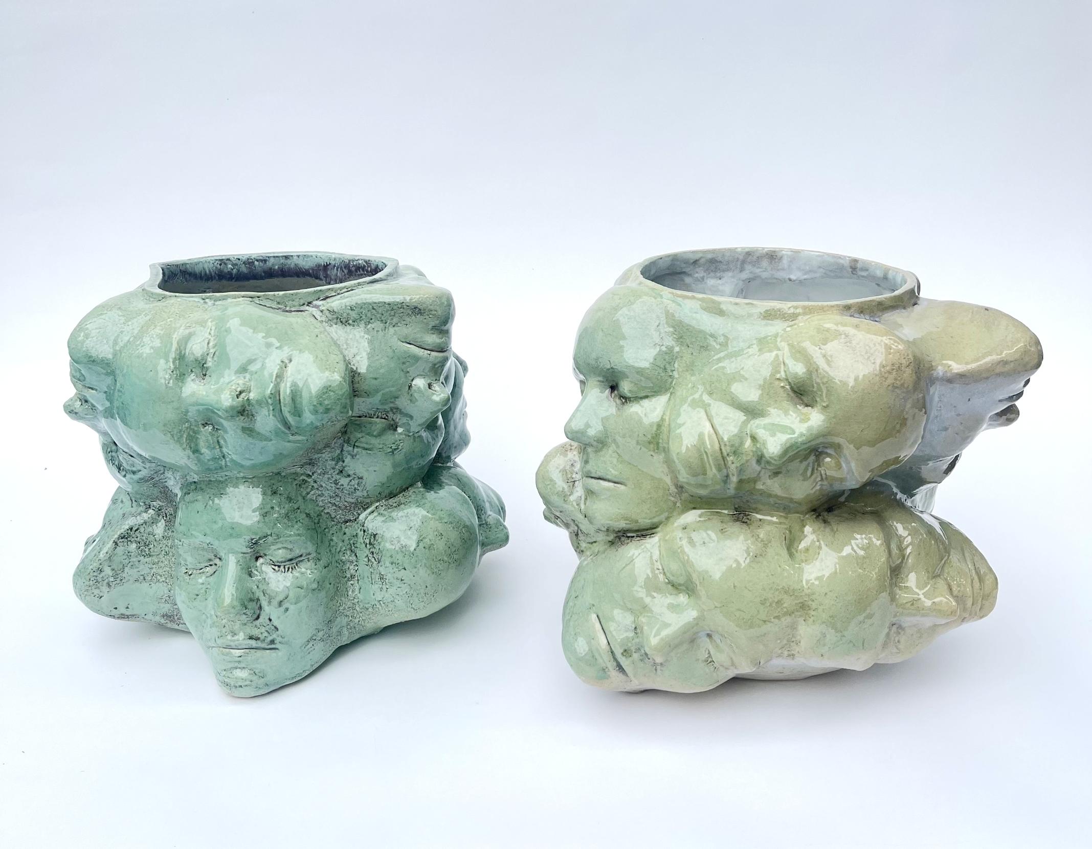 XXIe siècle et contemporain Vase en céramique unique et fait à la main - en turquoise en vente