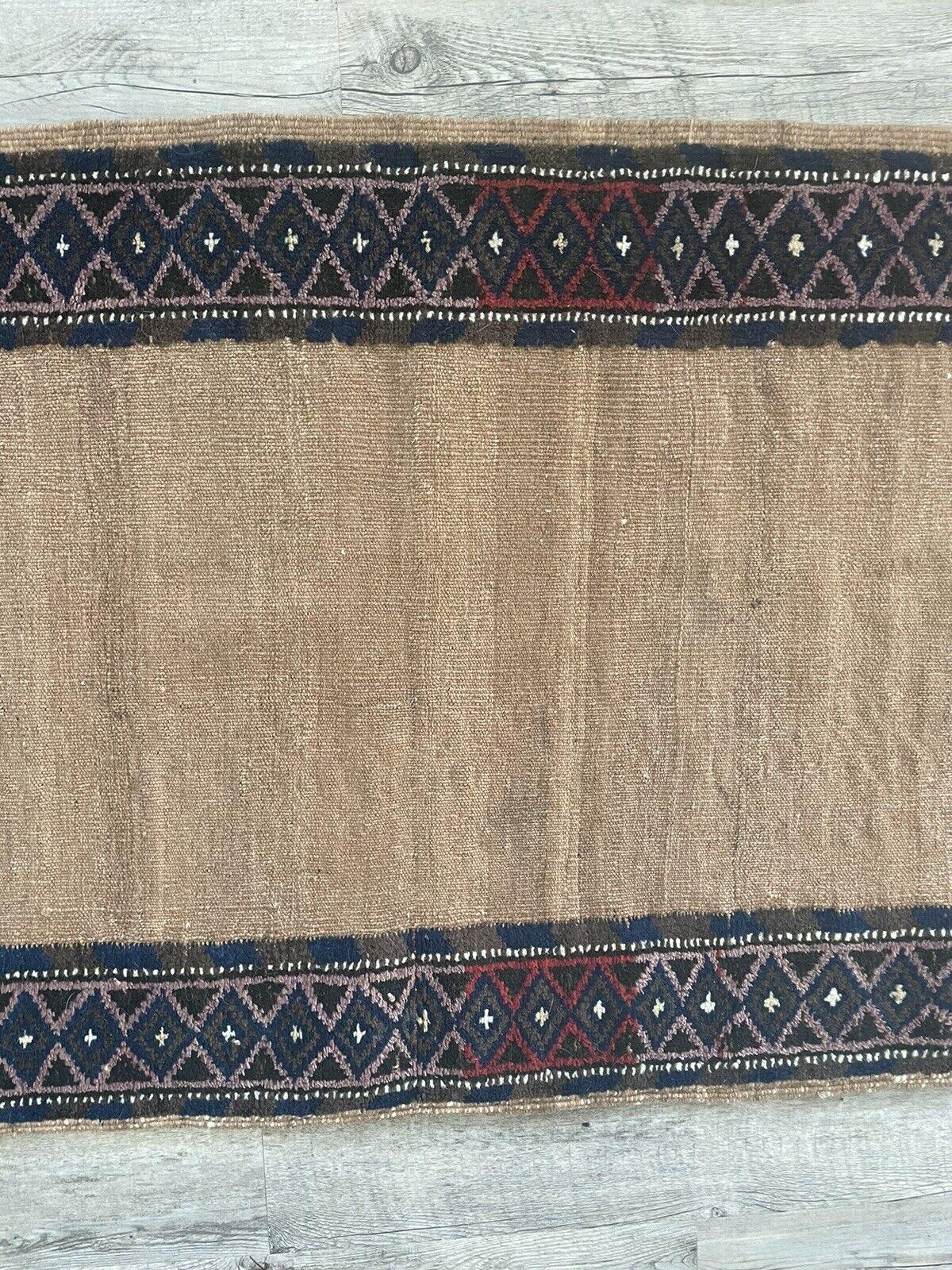 Handmade Antique Afghan Baluch Collectible Rug 2.3' x 5', 1920s - 1N12 For Sale 6