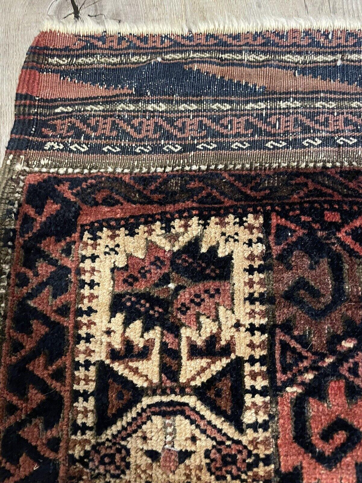 Handmade Antique Afghan Baluch Collectible Rug 2.5' x 4.6', 1880s - 1N18 For Sale 12