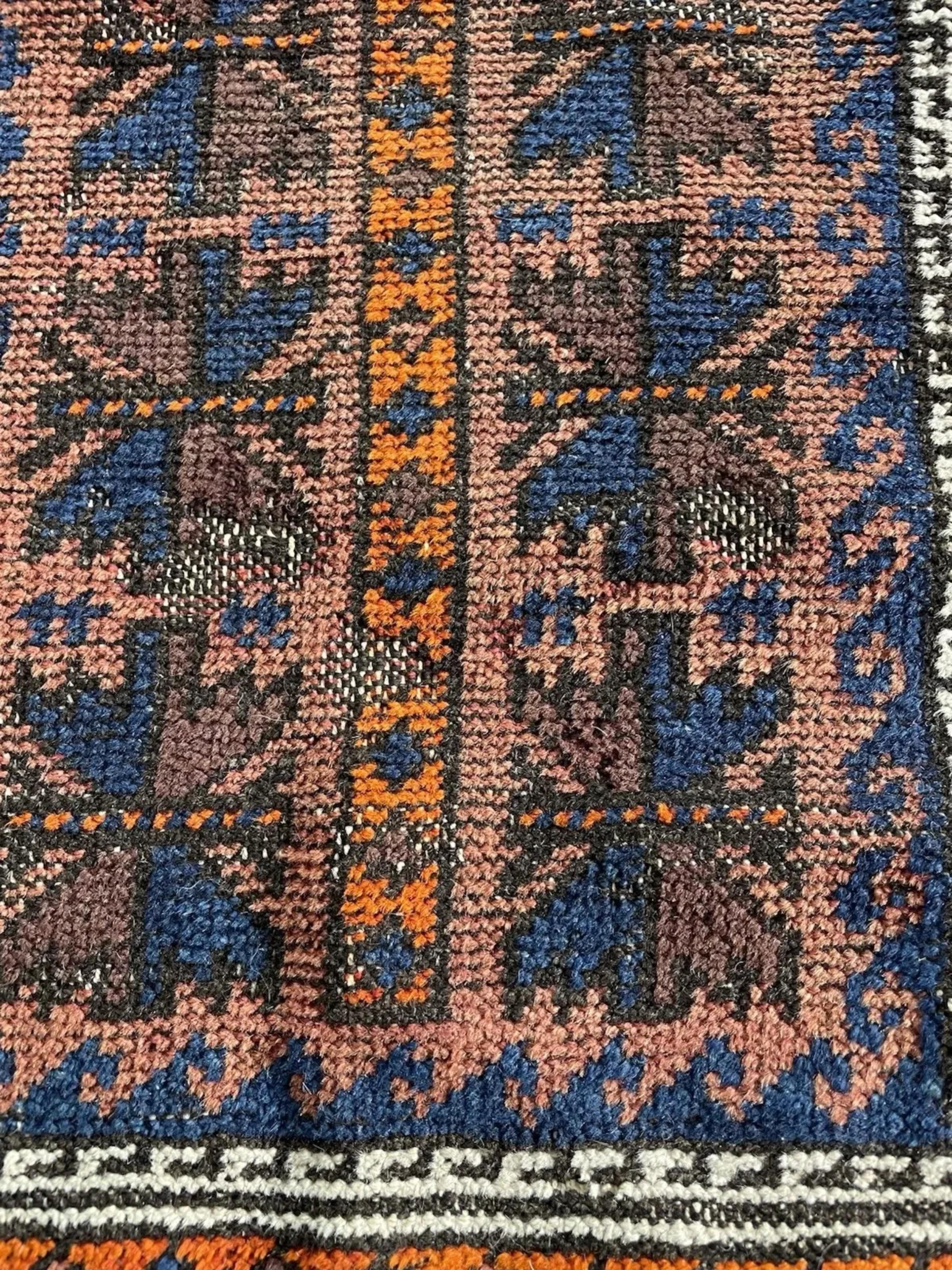 Inizio XX secolo Tappeto di preghiera afgano antico Baluch fatto a mano 3,3' x 5,3', 1900 - 1N120 in vendita