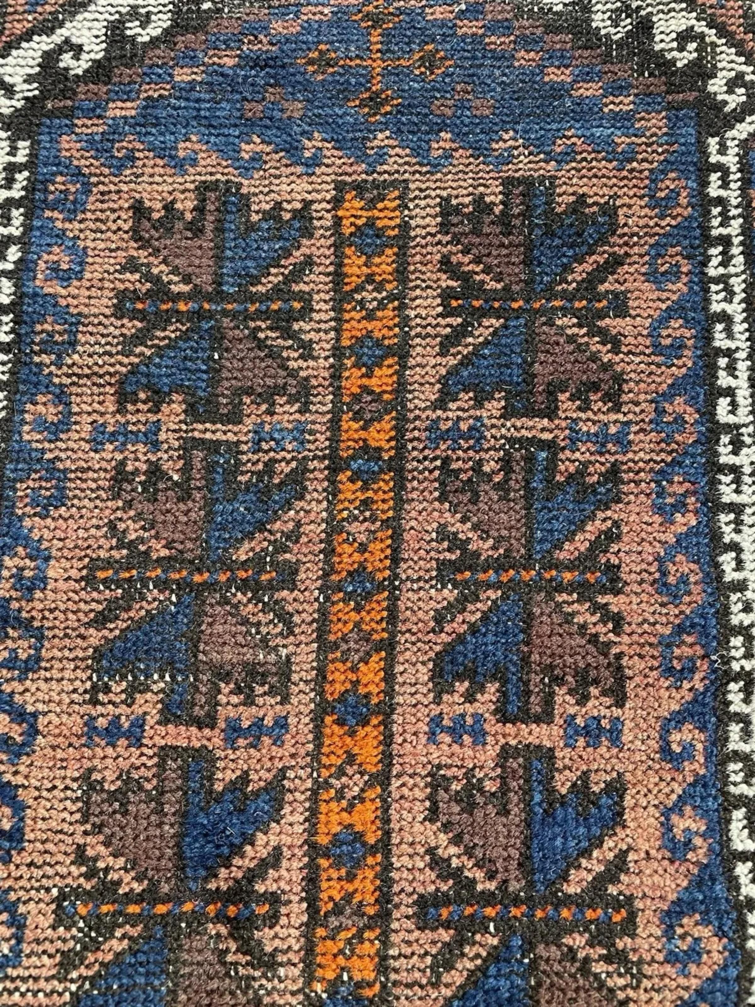 Tappeto di preghiera afgano antico Baluch fatto a mano 3,3' x 5,3', 1900 - 1N120 in vendita 1