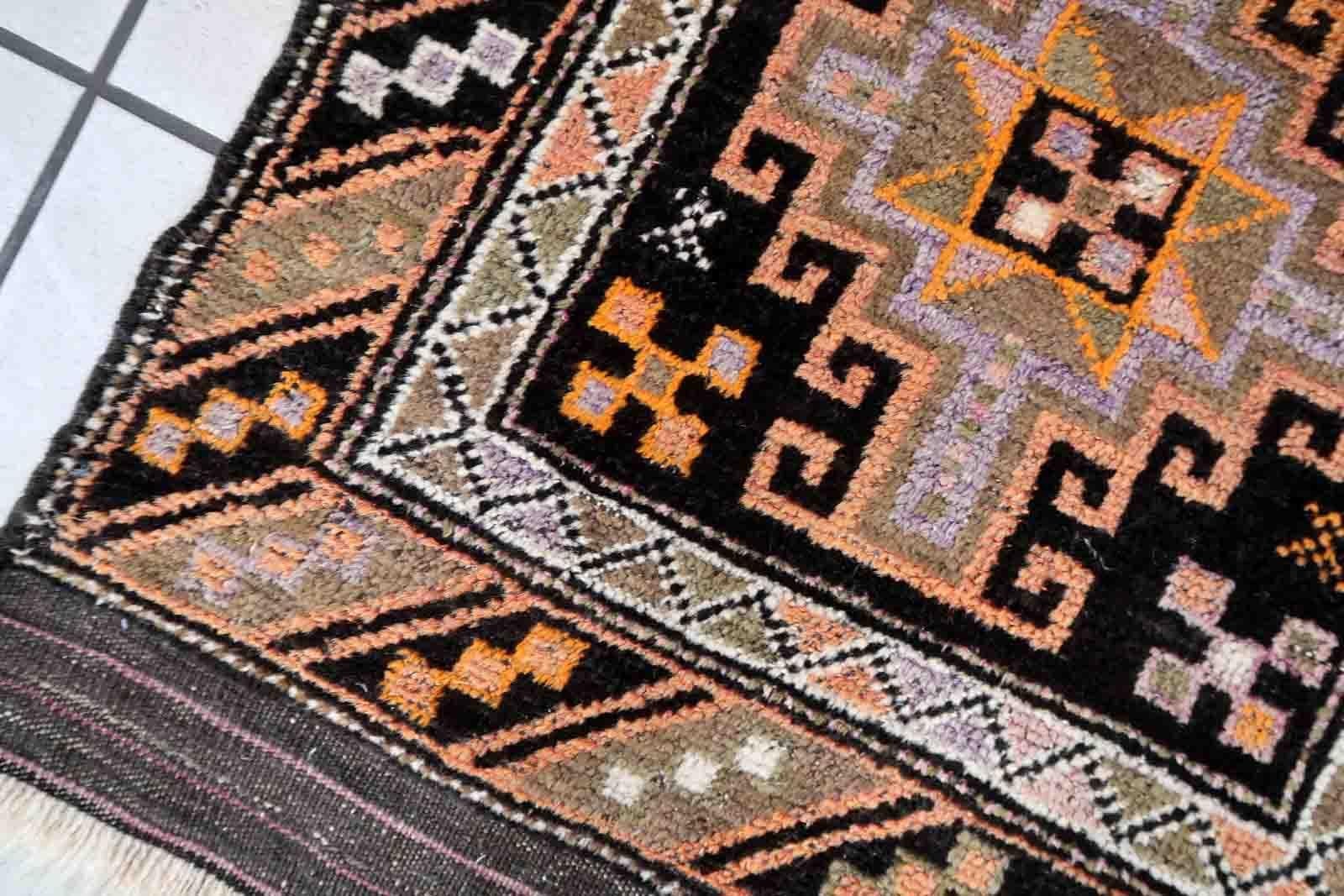 Handmade Antique Afghan Baluch Rug, 1900s, 1C1045 For Sale 2