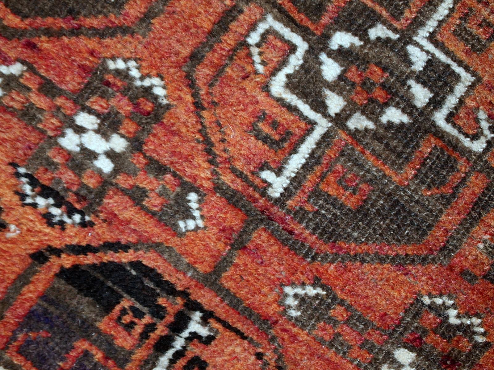 Handmade Antique Afghan Baluch Rug, 1900s, 1c381 In Good Condition For Sale In Bordeaux, FR