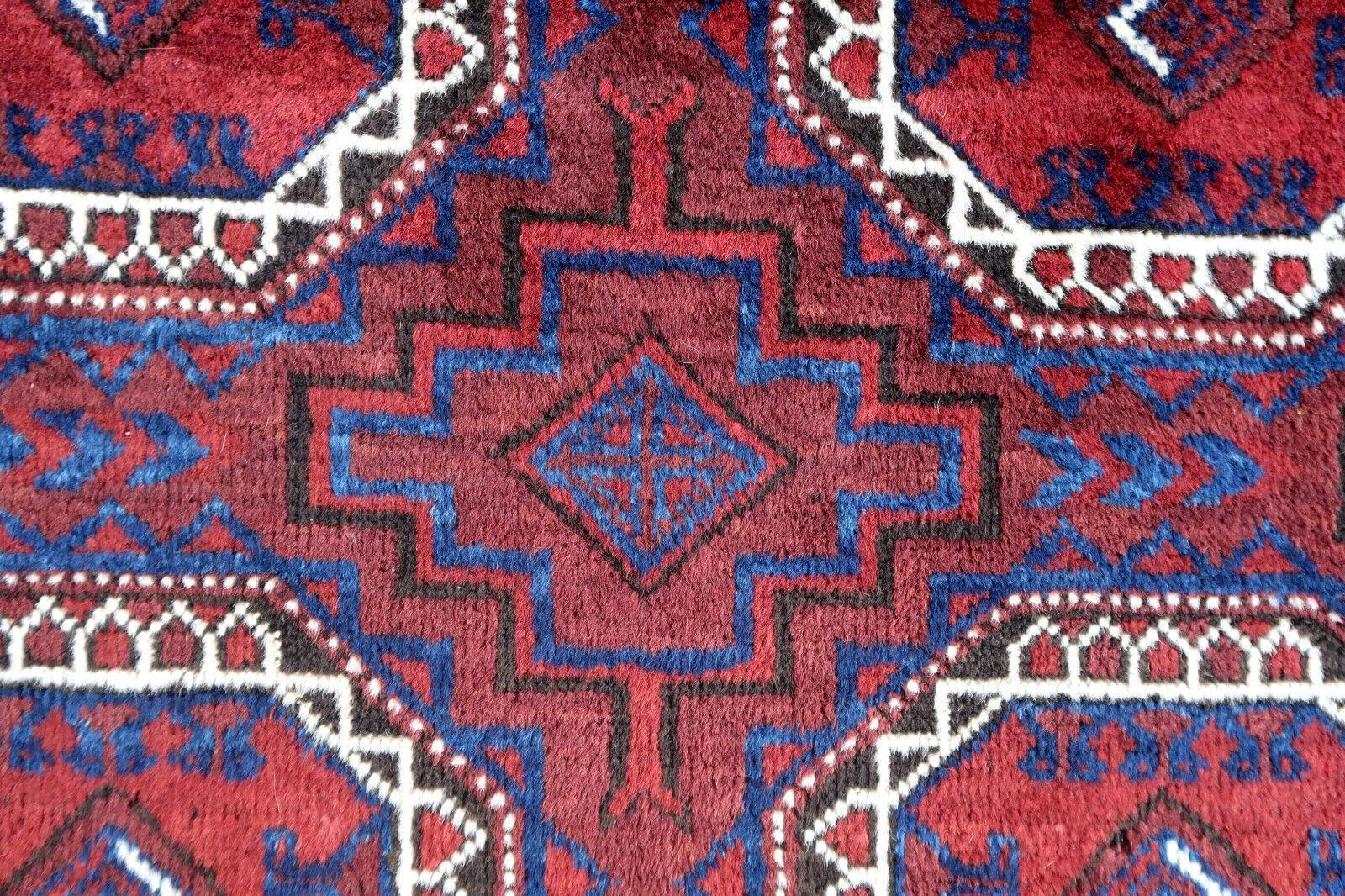 Handmade Antique Afghan Baluch Rug, 1900s, 1P84 In Good Condition For Sale In Bordeaux, FR