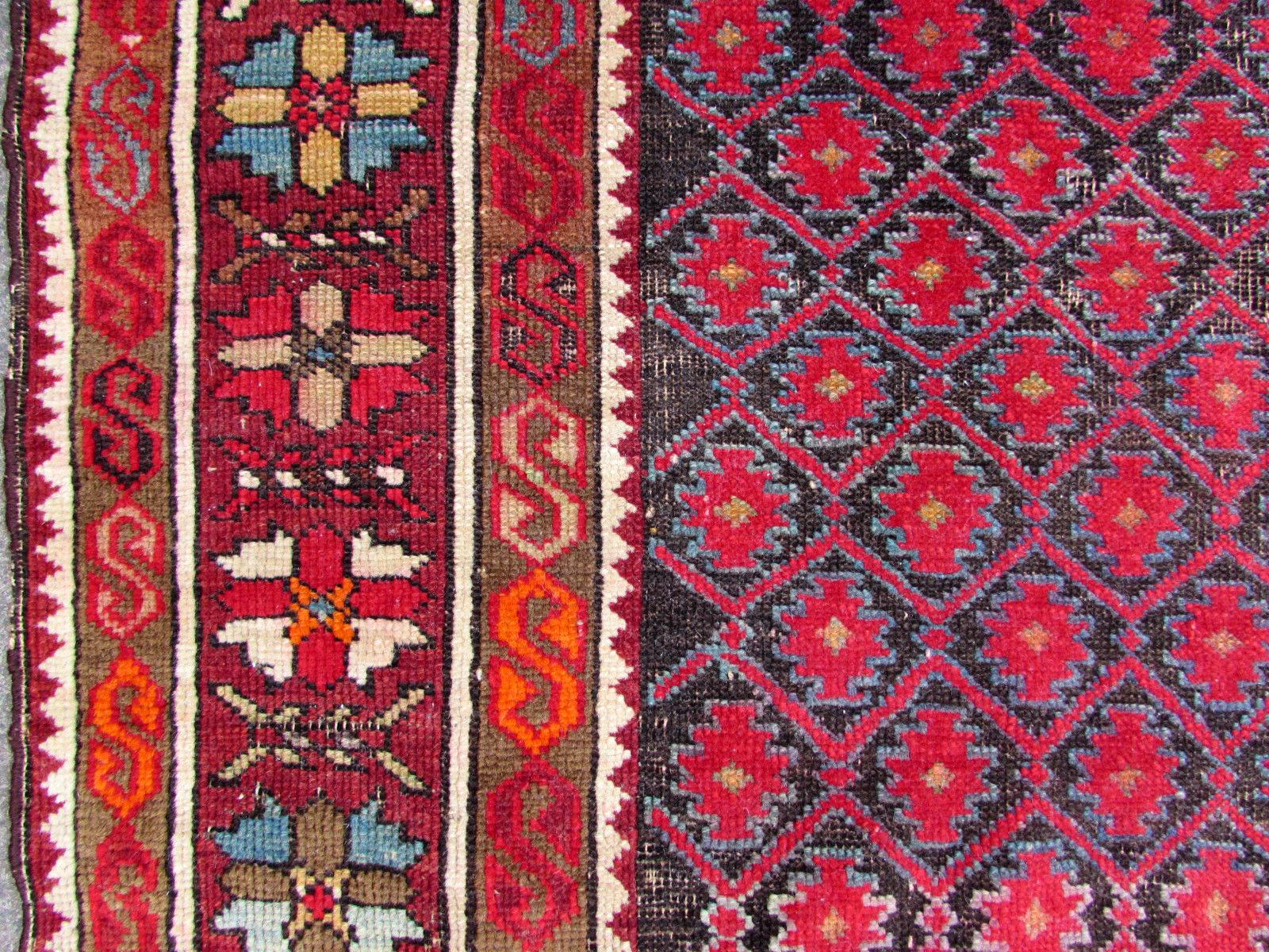 Handmade Antique Afghan Baluch Rug, 1910s, 1Q0081 1