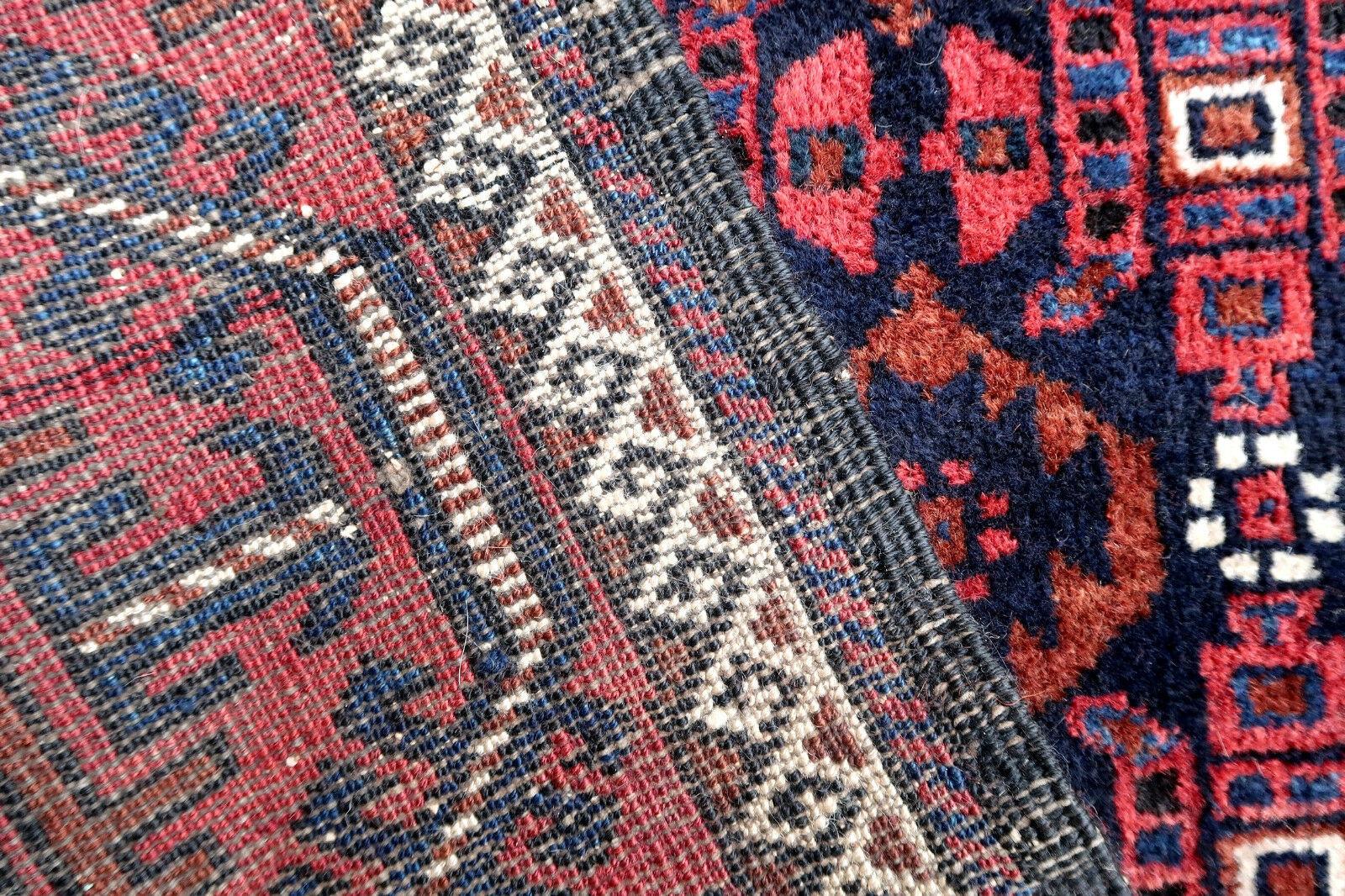 Handmade antique Baluch rug from Central Asia in original good condition. The rug is from the beginning of 20th century.

?-condition: original good,

-circa: 1940s,

-size: 3.2' x 5.9' (97cm x 180cm),

-material: wool,

-country of