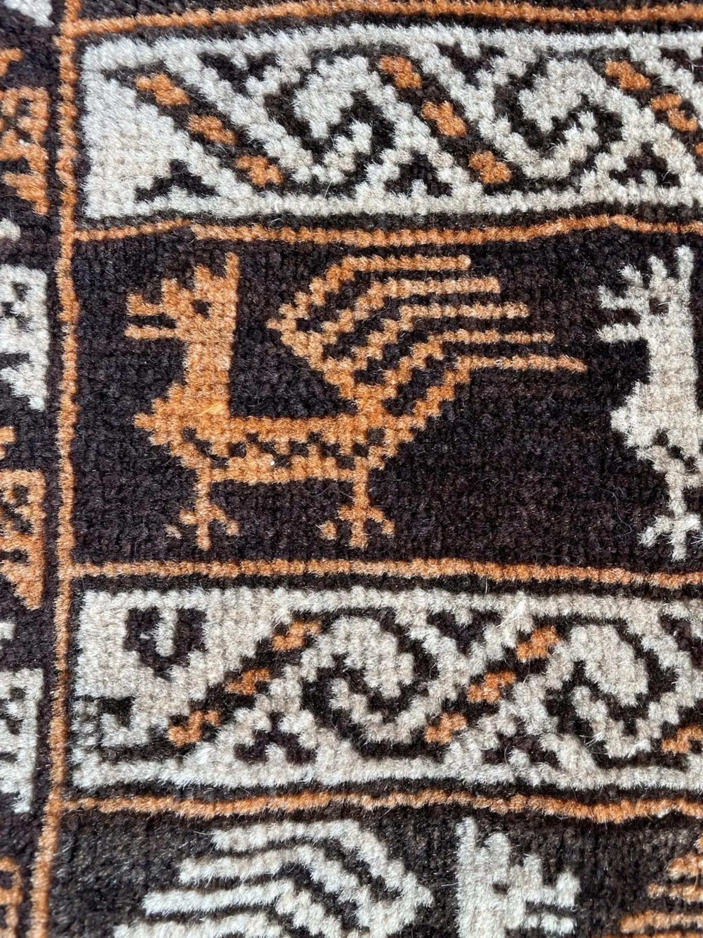 Annodato a mano Tappeto antico afgano Baluch fatto a mano, anni '20, 2,7' x 4,1' - 1N107 in vendita