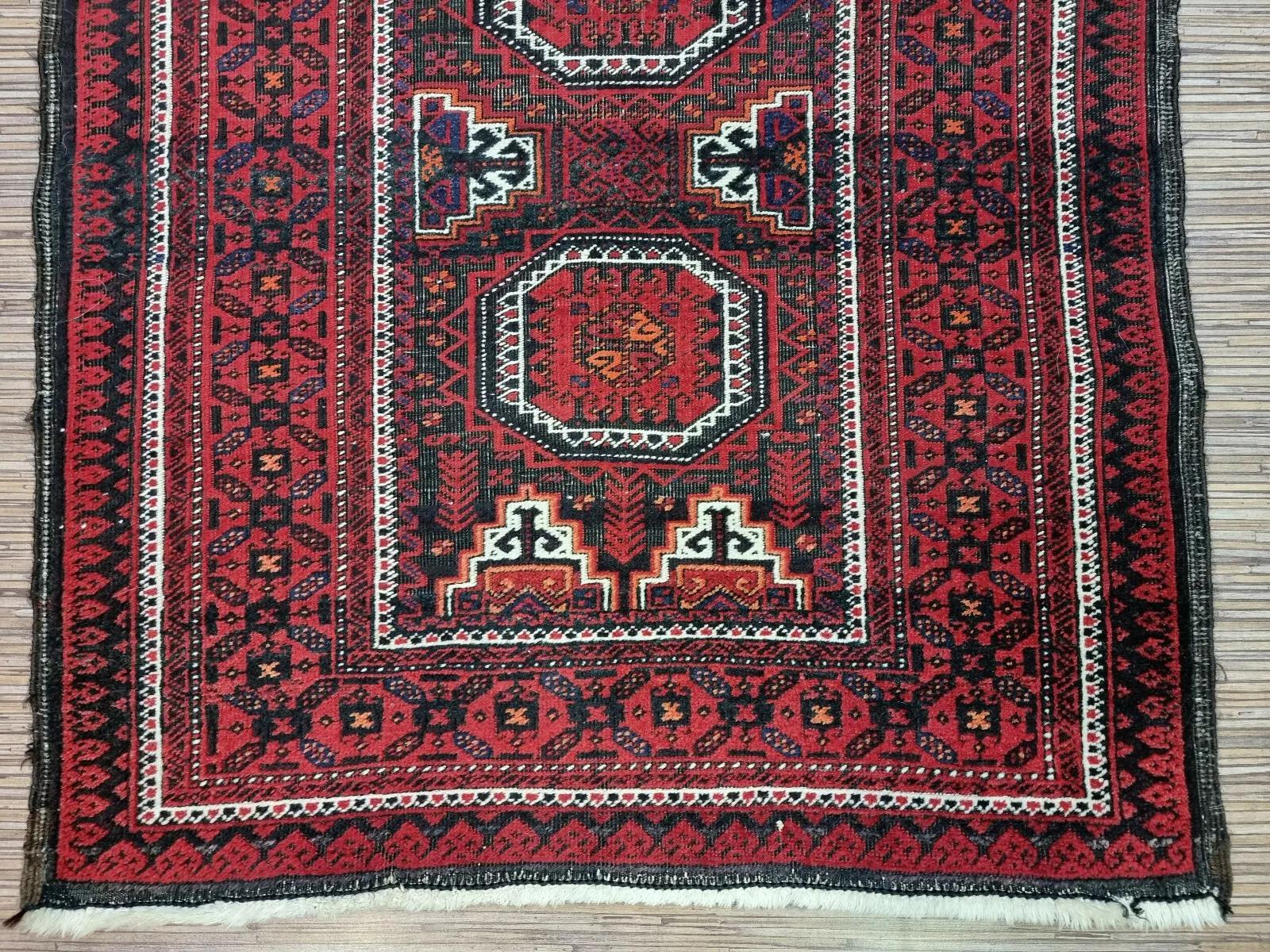 Handmade Antique Afghan Baluch Rug 2.9' x 5.4' 1930s - 1D197 For Sale 1
