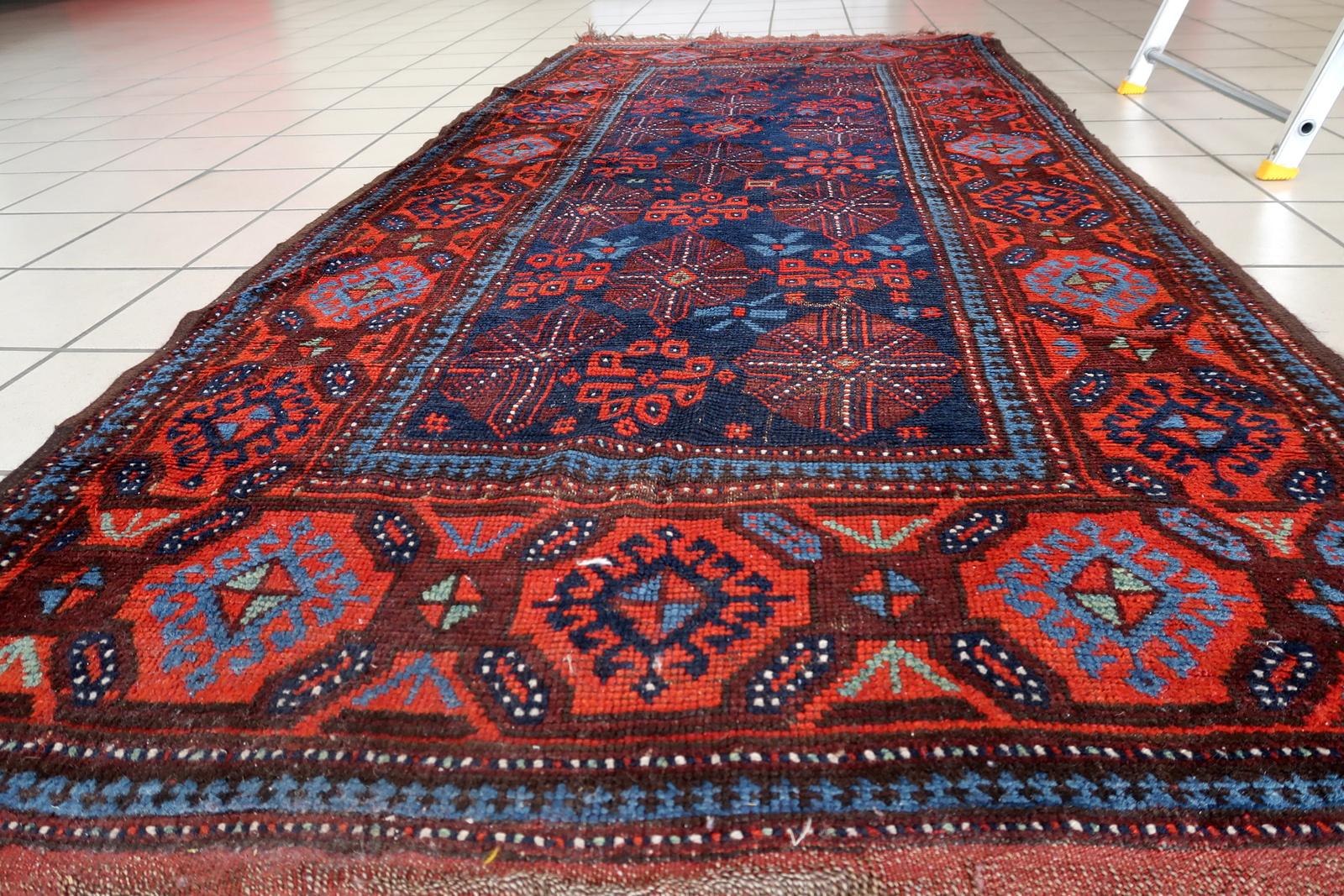 Tapis baluch afghan ancien fait à la main 3.1' x 7,1' 1880 - 1C1168 en vente 5