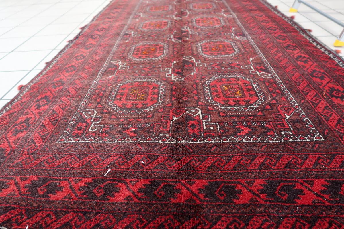 Tapis ancien Afghan Baluch fait main 3.4' x 6.9' 1930s - 1С1159 en vente 5