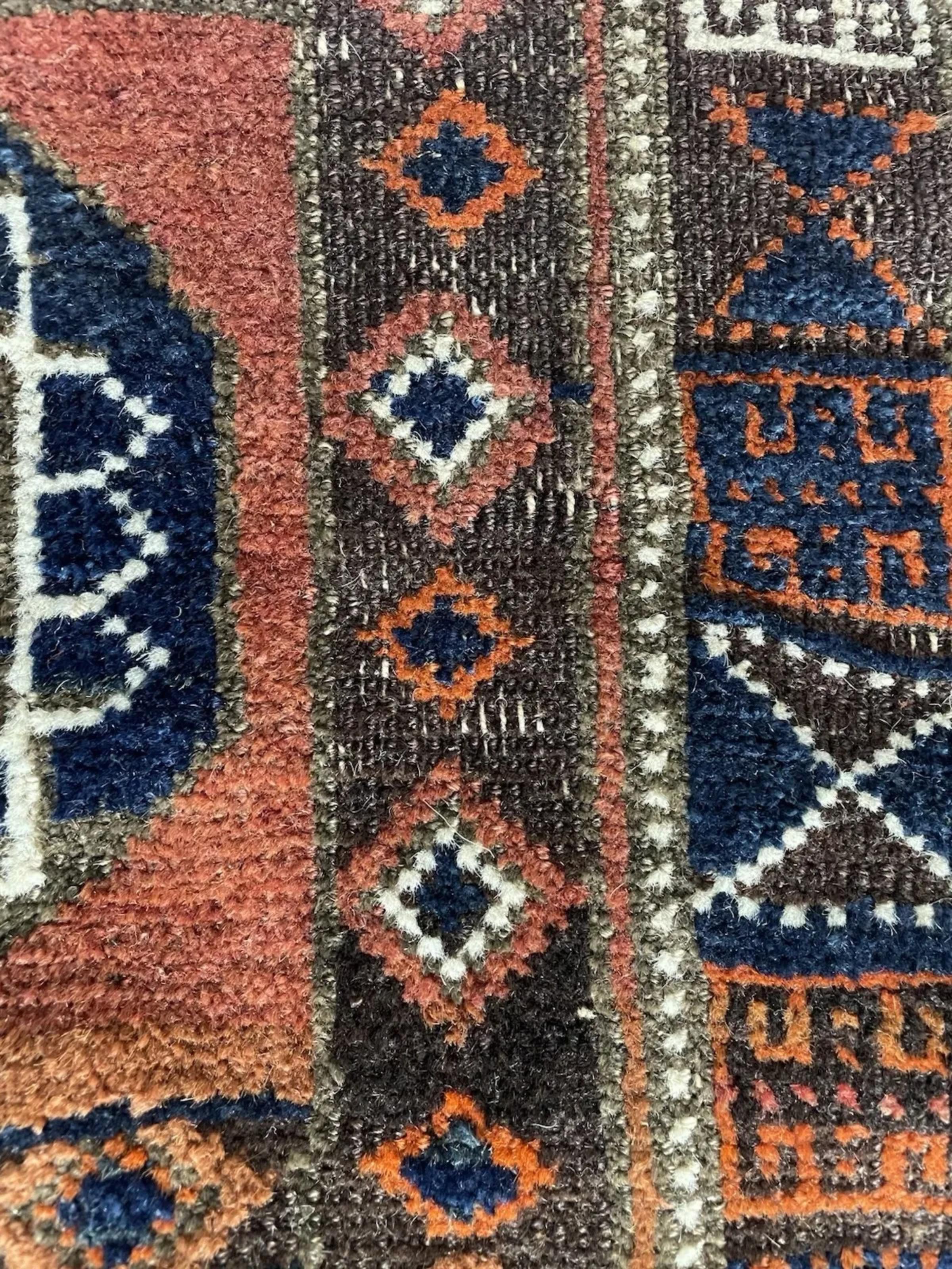 Lana Tappeto afghano antico Baluch fatto a mano 3,5' x 5,7', anni '10 - 1N117 in vendita