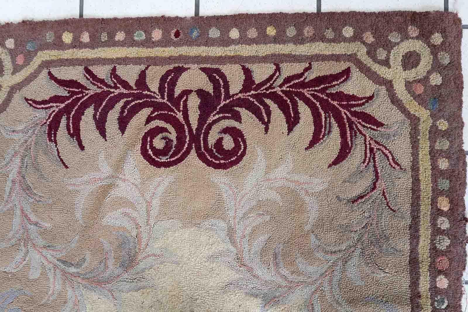 Handmade Antique American Hooked Rug, 1880s, 1C984 For Sale 5