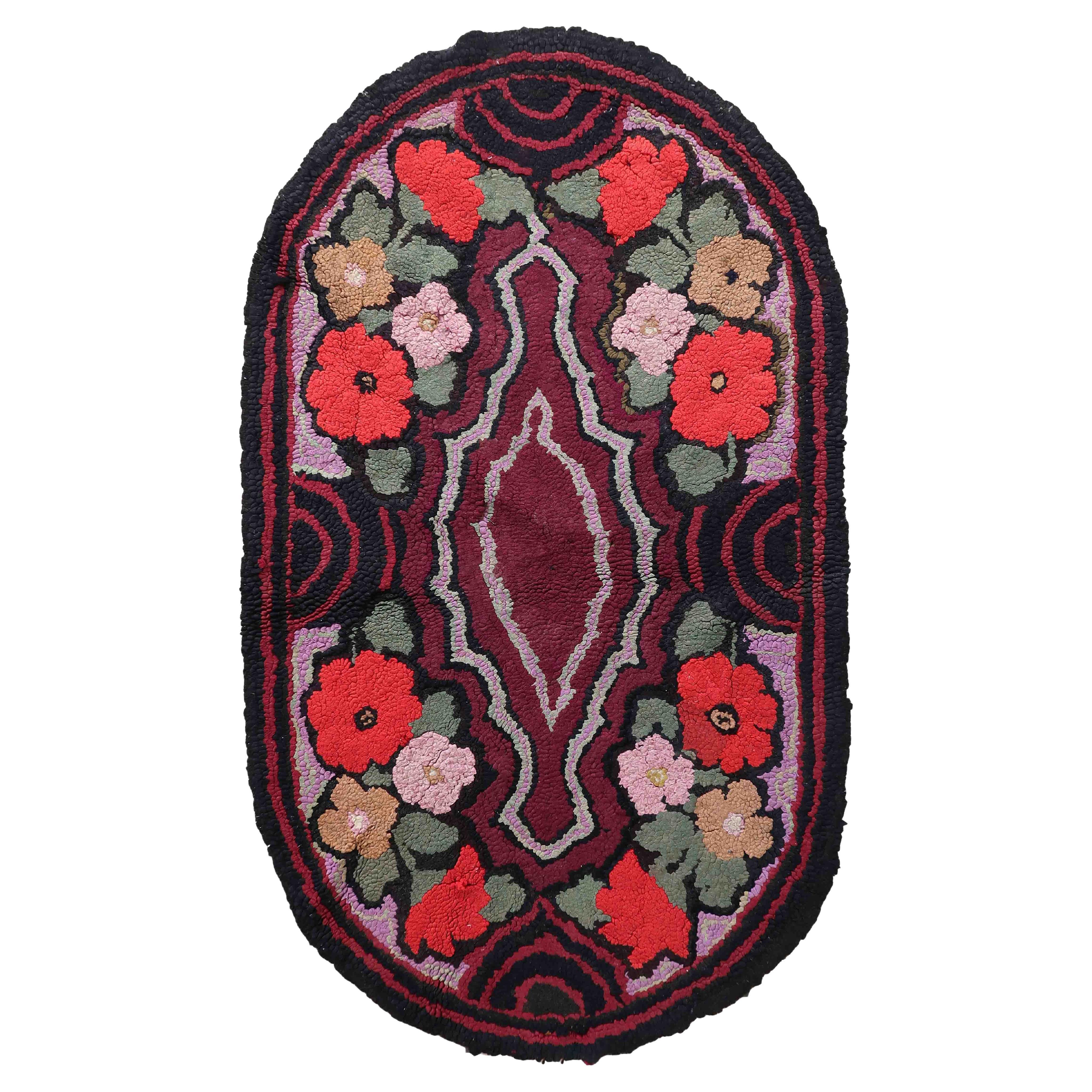 Handmade Antique American Hooked Rug, 1900s, 1c990 For Sale