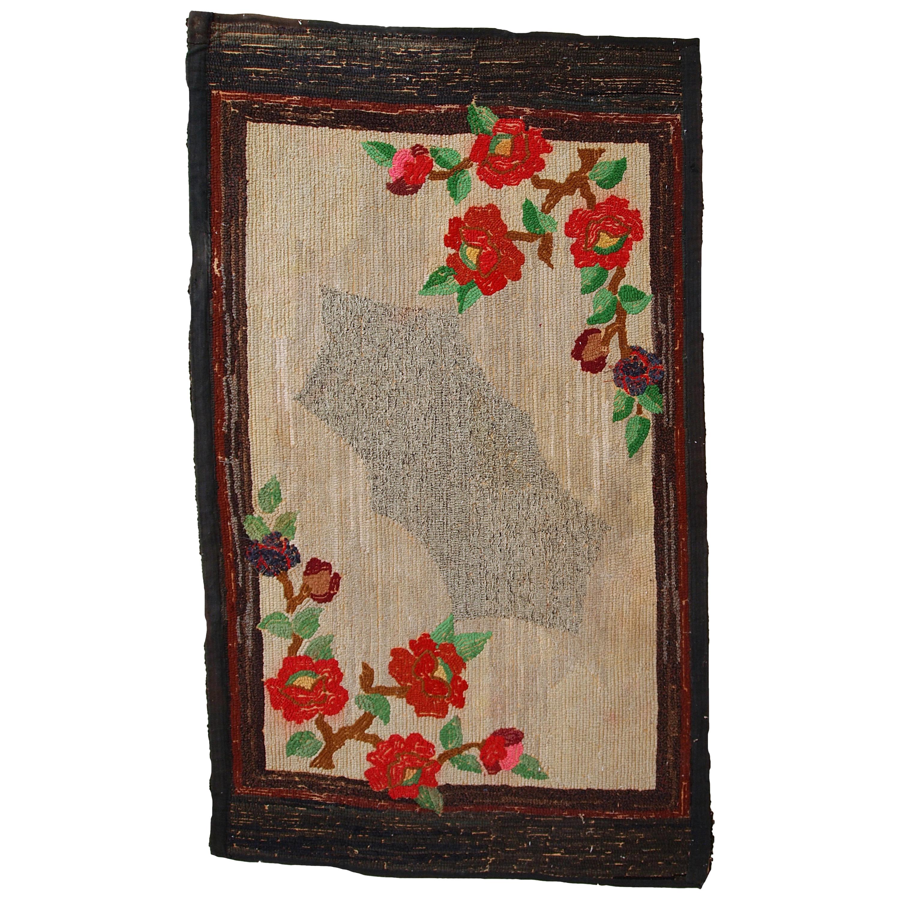 Handmade Antique American Hooked Rug, 1920s, 1C705 For Sale