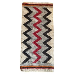 Handmade antique American Navajo rug 1900s, 2B001