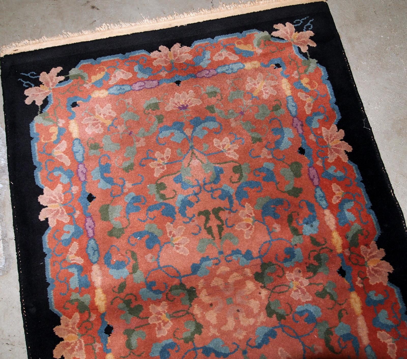 Handmade Antique Art Deco Chinese Rug, 1920s, 1B636 For Sale 4