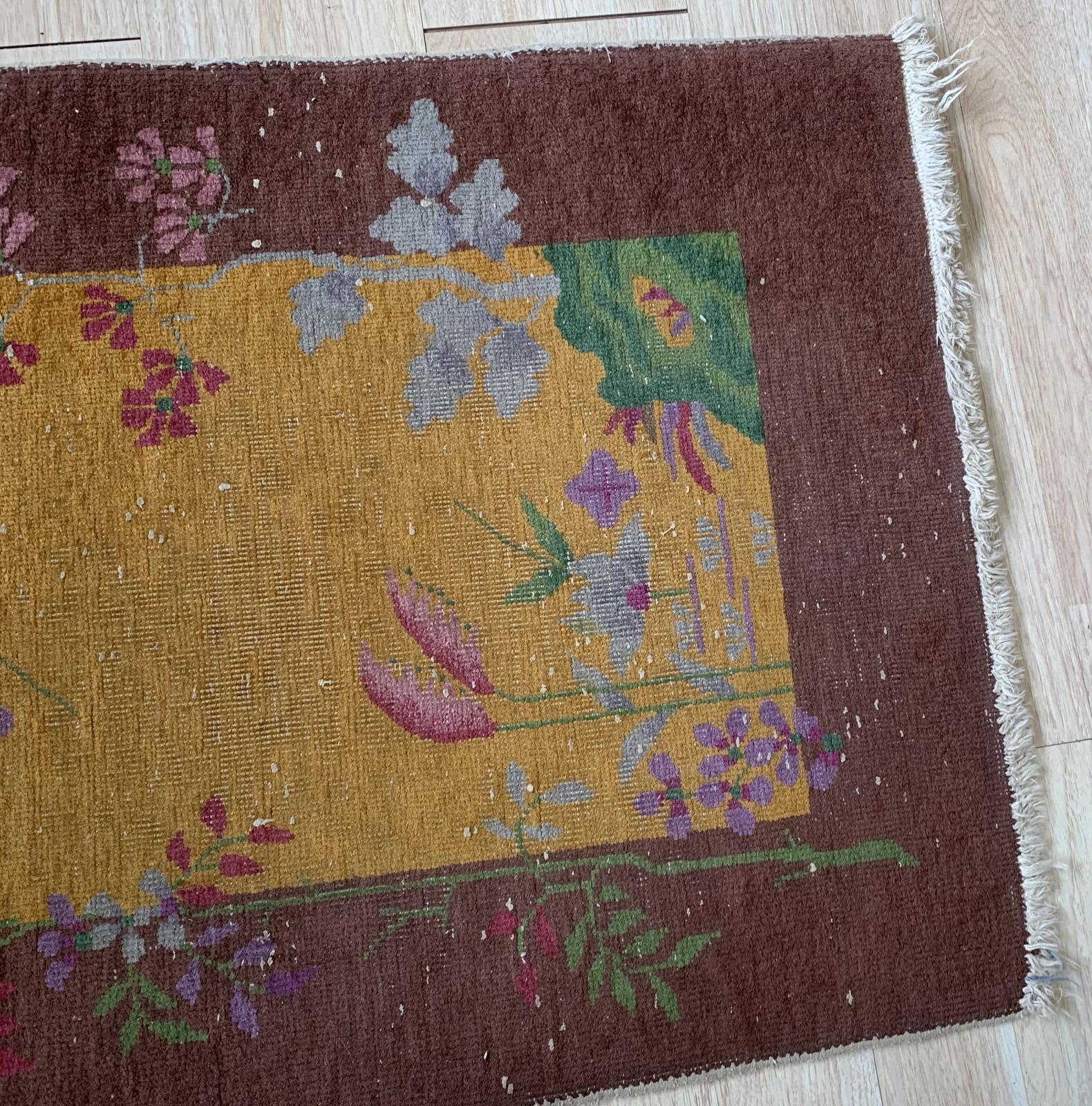 Handmade Antique Art Deco Chinese Rug, 1920s, 1B873 In Fair Condition For Sale In Bordeaux, FR