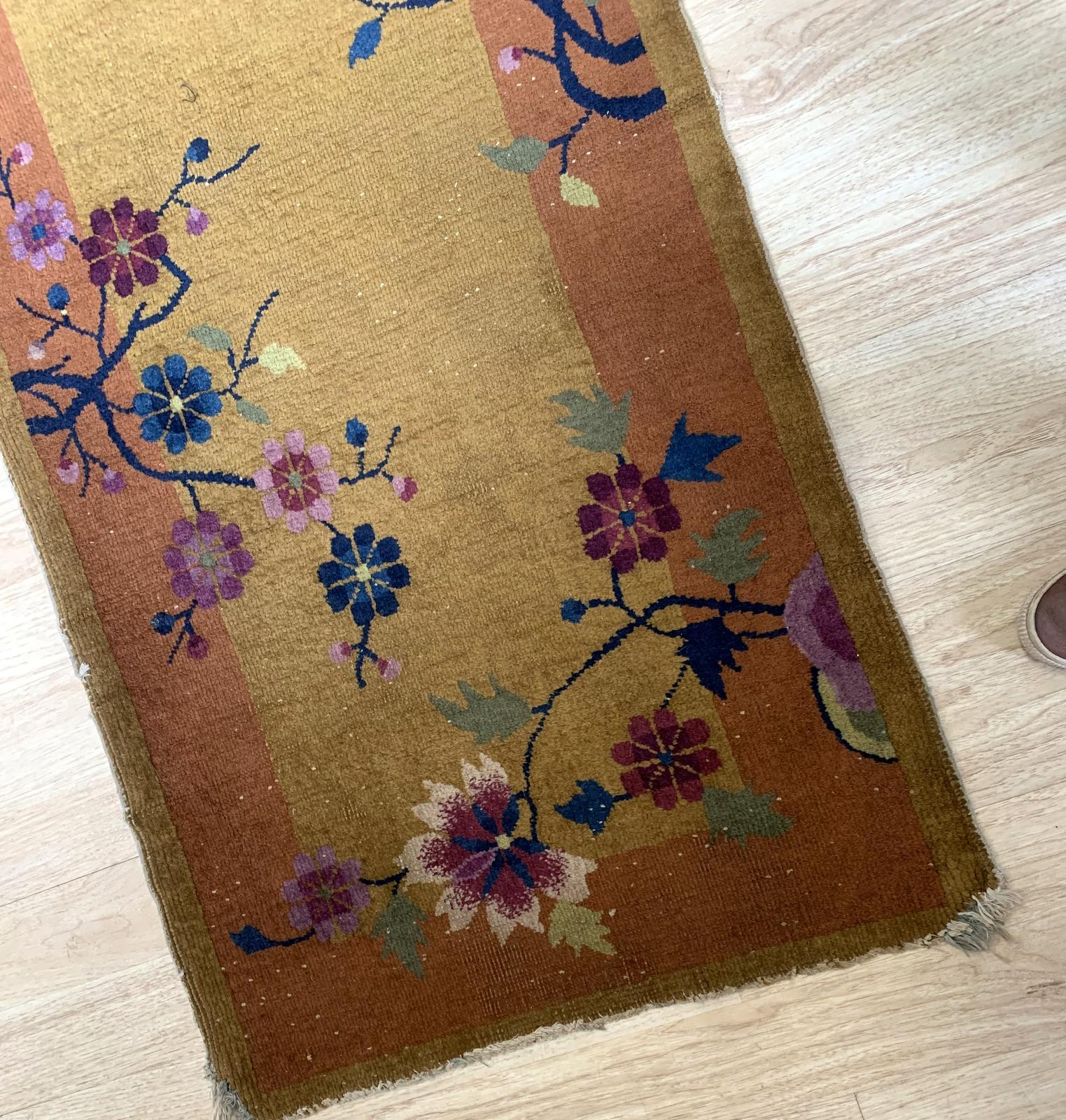 Handmade Antique Art Deco Chinese Rug, 1920s, 1B874 In Fair Condition In Bordeaux, FR