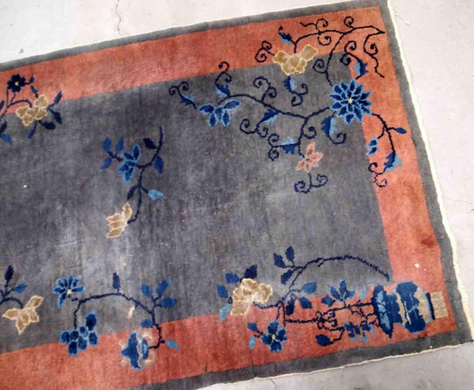 Handmade Antique Art Deco Chinese Rug, 1920s, 1B881 In Good Condition For Sale In Bordeaux, FR