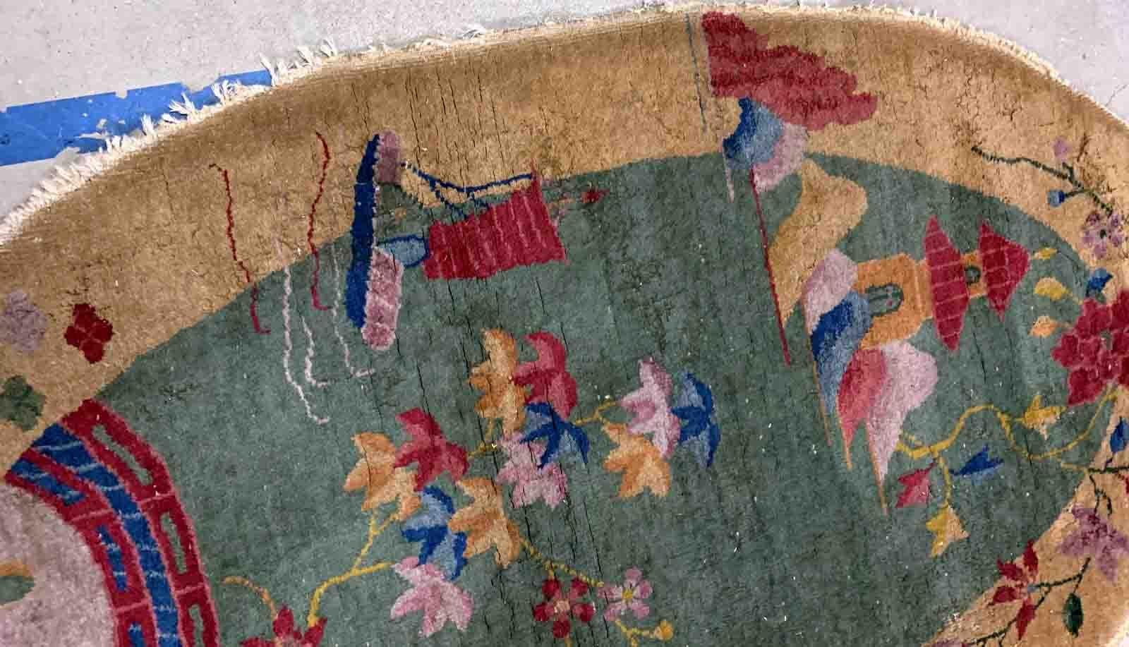 Handmade Antique Art Deco Chinese Rug, 1920s, 1B919 In Fair Condition For Sale In Bordeaux, FR