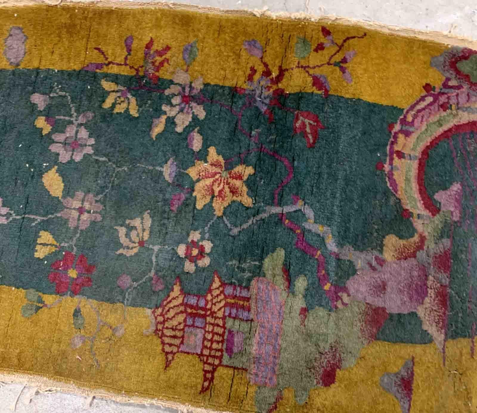 Handmade Antique Art Deco Chinese Rug, 1920s, 1B920 In Fair Condition For Sale In Bordeaux, FR