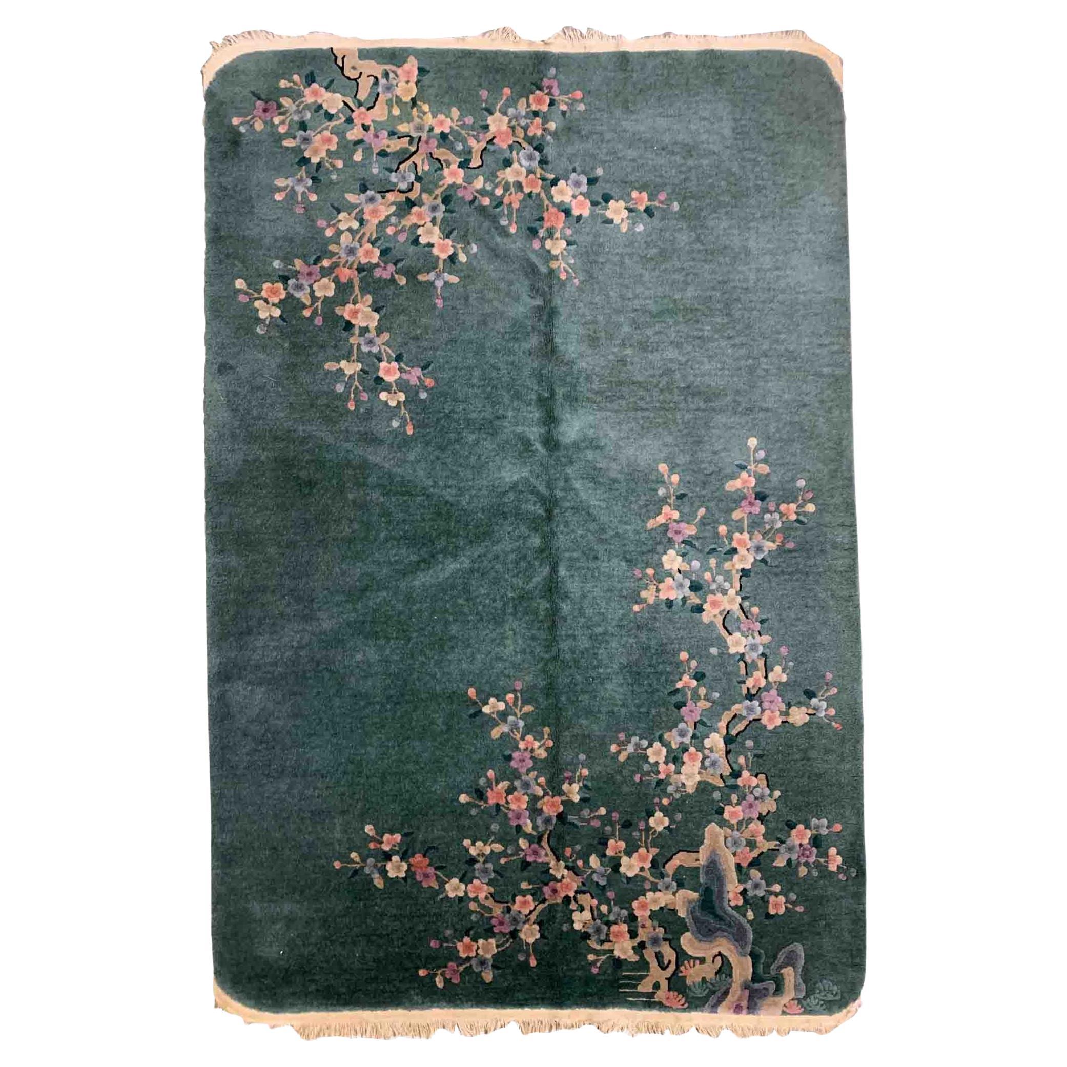 Handmade Antique Art Deco Chinese Rug, 1920s, 1B929 For Sale