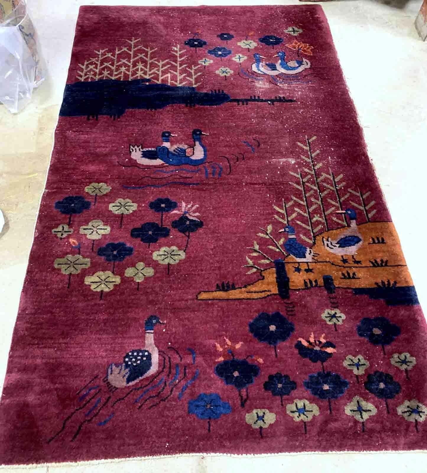 Handmade Antique Art Deco Chinese Rug, 1920s, 1B946 In Fair Condition For Sale In Bordeaux, FR