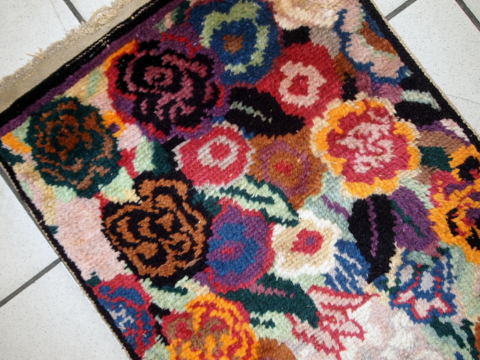 Tappeto artigianale Antique French, anni '20, 1C738 in vendita 4