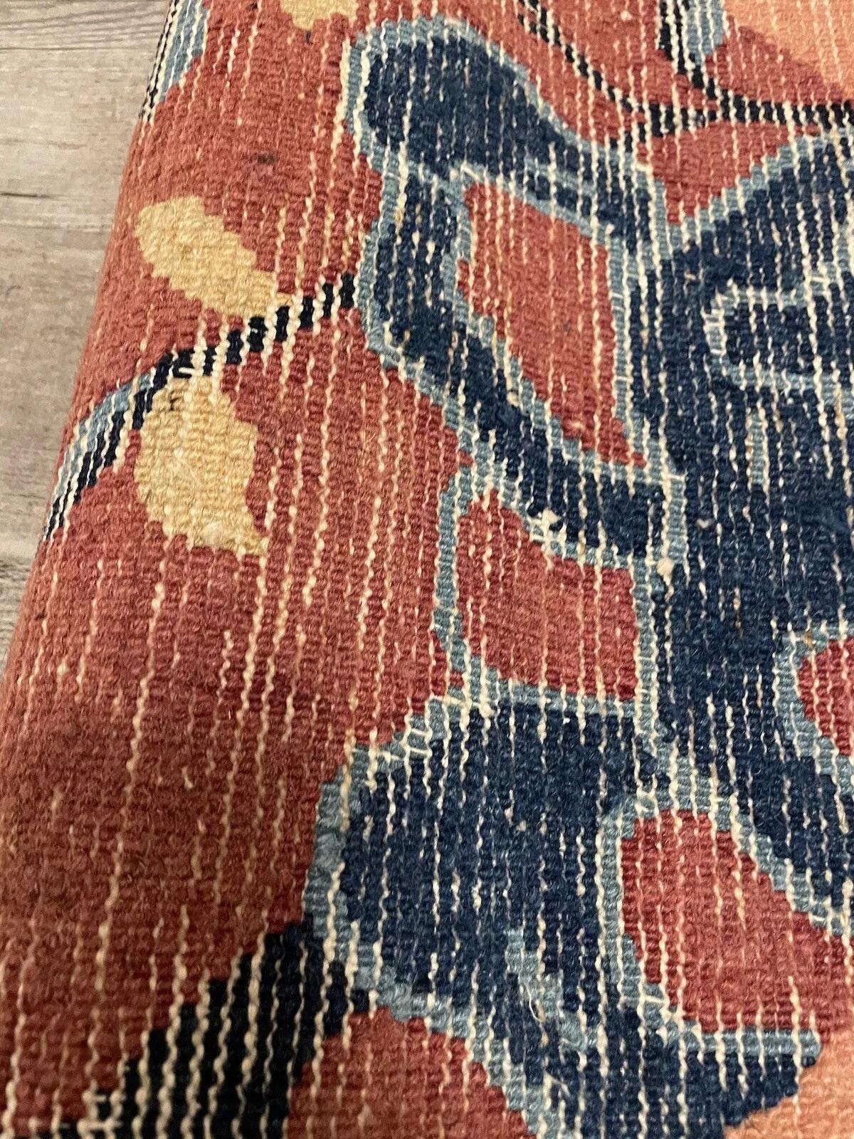 Early 20th Century Handmade Antique Art Deco Chinese Rug 2' x 3.8', 1920s - 1N27 For Sale