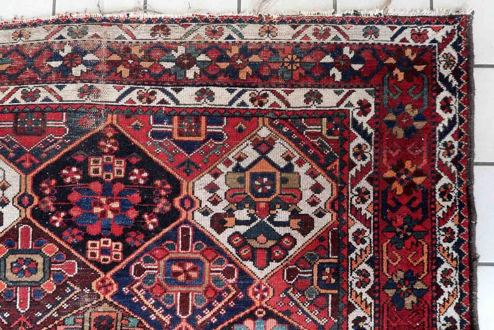 Handmade Antique Bakhtiari Style Rug, 1930s, 1C1056 1