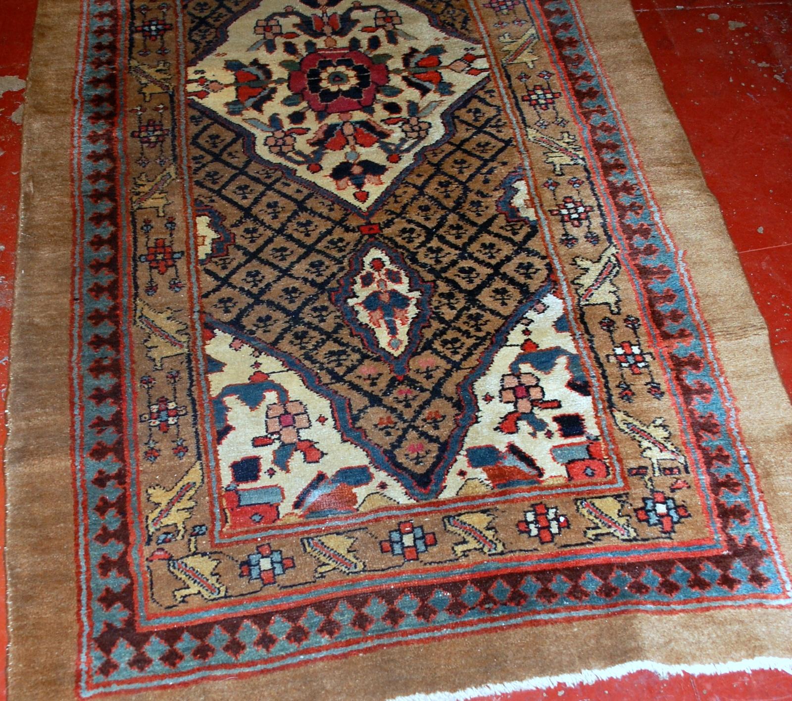 Handmade Antique Camel Hair Style Runner, 1880s, 1B556 In Good Condition For Sale In Bordeaux, FR