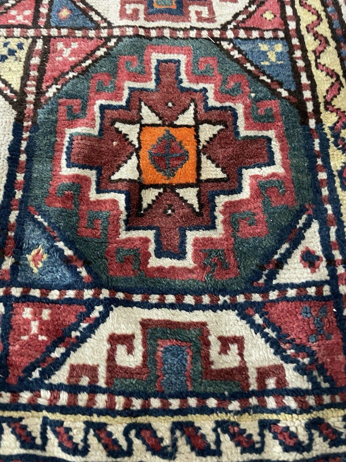 Tapis de course caucasien Genje fait à la main 3.5' x 12.4', 1900s - 1N74 en vente 1