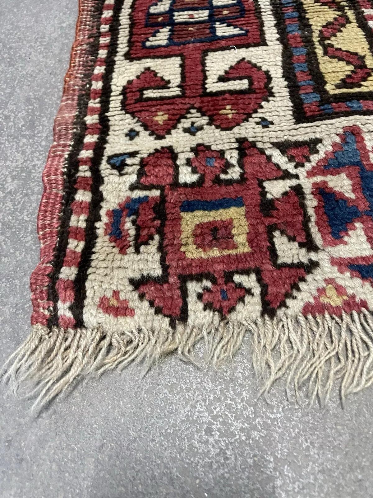 Tapis de course caucasien Genje fait à la main 3.5' x 12.4', 1900s - 1N74 en vente 2